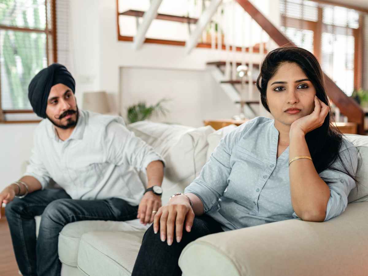 Signs They Aren’t in the Relationship for the Right&nbsp;Reasons